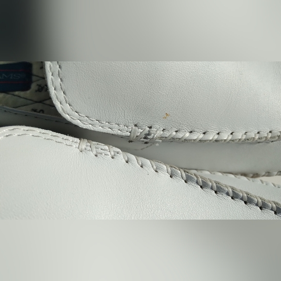 White Stacy Adam’s dress shoes - Picture 8 of 9